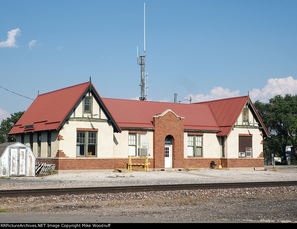 Former CB&Q depot